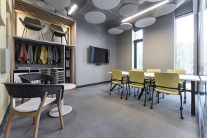 Nowy Styl odświeżył showroom w Lublinie. Były wyraziste kolory, czas na spokój