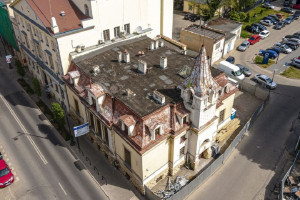 Kiedyś kino milicyjne, dziś biura i restauracja. Rusza rewitalizacja łódzkiej willi