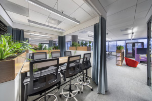 Biuro Unilever Eurocentrum po metamorfozie. To projekt Massive Design