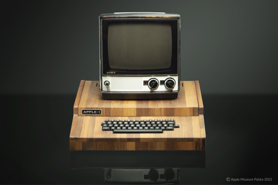 Perłą wystawy jest działająca, wierna replika pierwszego komputera Apple-1, która została wykonana przez właściciela muzeum – Jacka Łupinę - z pomocą sponsorów i grupy wolontariuszy. fot. mat. prasowe