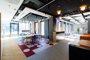 3M otworzyło nową siedzibę we Wrocławiu. Jest coworking, salon pokazowy i fotele do masażu