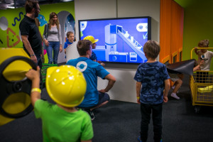 Edukacja, zabawa i technologia: Fabryka Norblina z nową przestrzenią dla dzieci