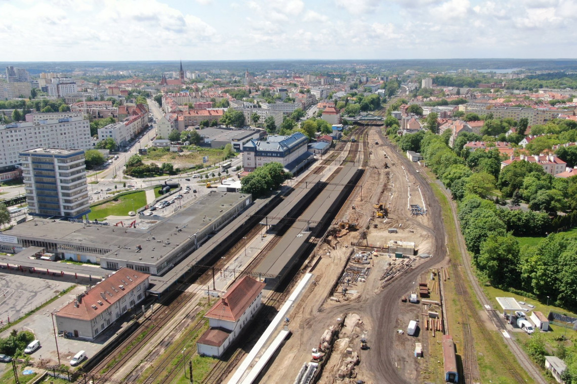 W Olsztynie działa tymczasowy dworzec. Trwają intensywne prace przy budowie nowego obiektu