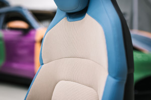 Projektant mody ulicznej stworzył własną wersję samochodu Porsche