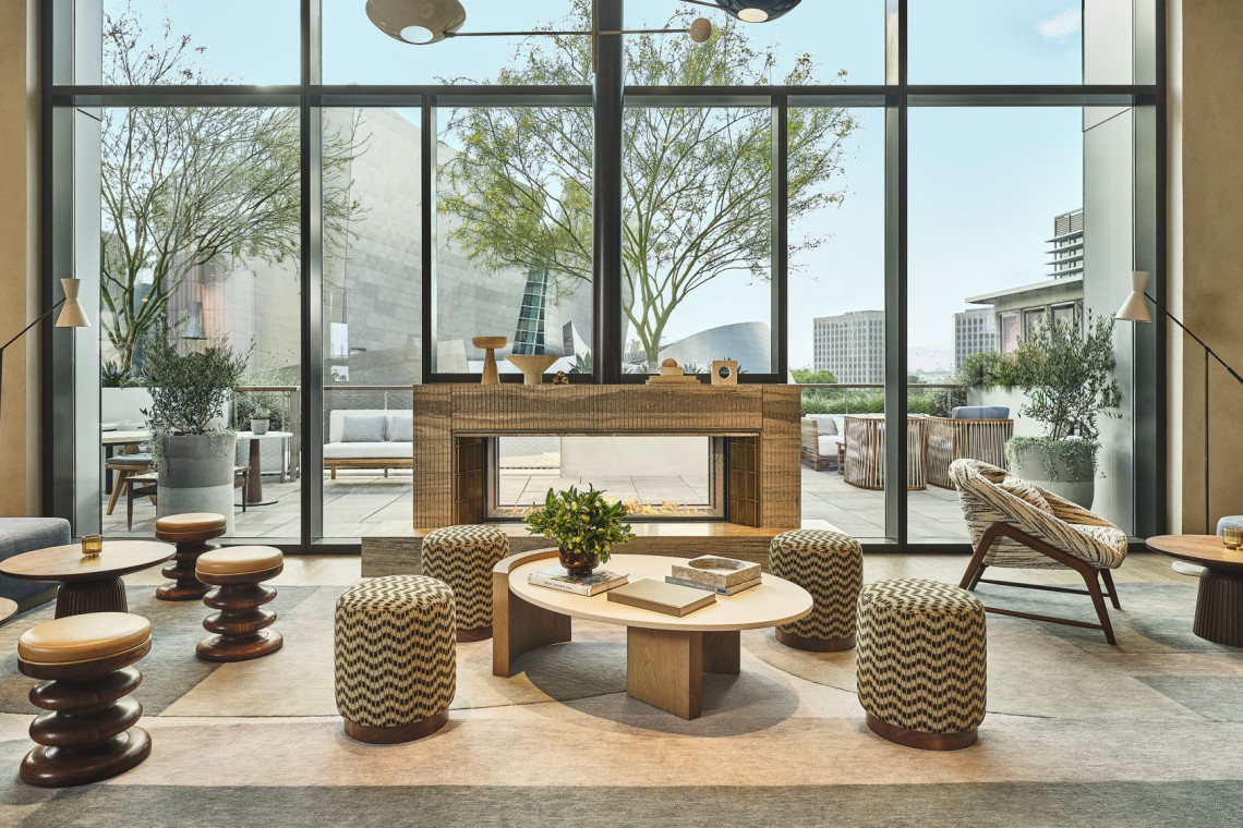 Hilton, Frank Gehry i Tara Bernerd. Z tej współpracy musiał powstać zjawiskowy hotel