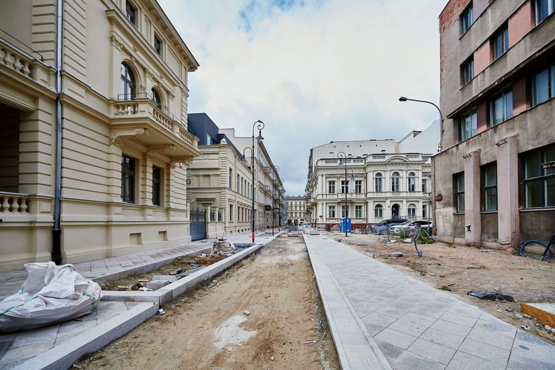 Plac budowy na ul. Moniuszki w Łodzi. Finał remontu już niebawem
