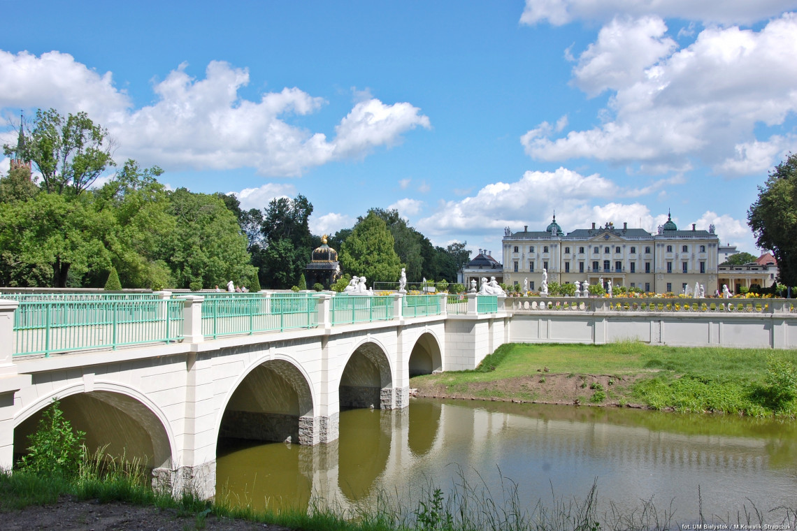 Most w Ogrodzie Branickich w Białymstoku już po remoncie