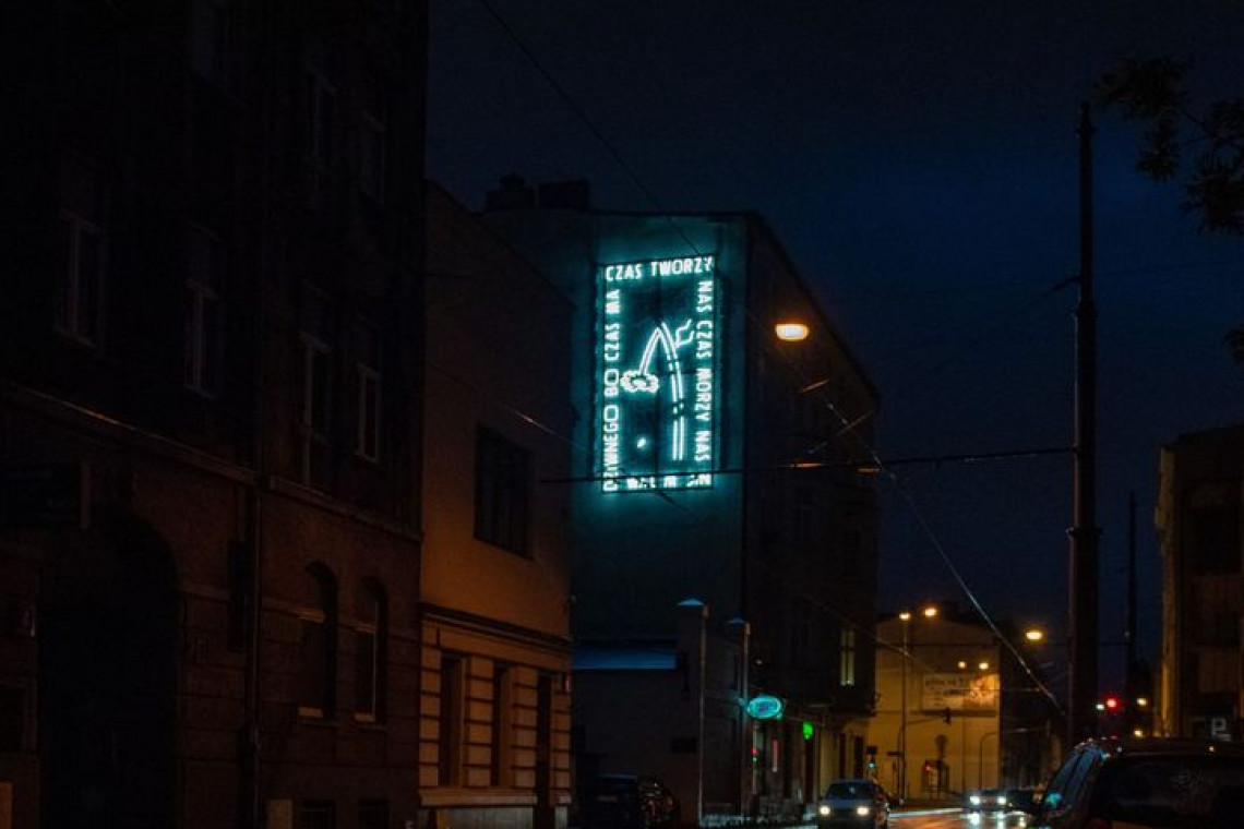 Fraszka Sztaudyngera inspiracją dla nowego neonu w Łodzi