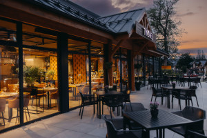Karkonoska tradycja i live cooking. Zaglądamy do restauracji Tygiel w Szklarskiej Porębie