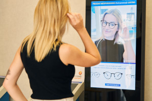 Klienci Medicover Optyk mogą korzystać z wirtualnej przymierzalni