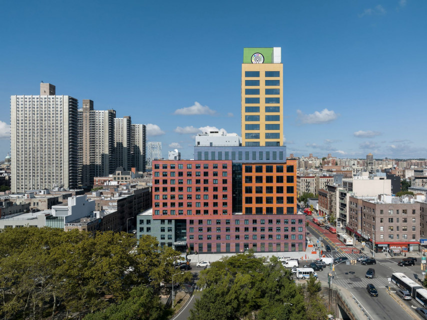 MVRDV podbili USA. Architekci wprowadzili kolor i nowy punkt orientacyjny na Manhattan