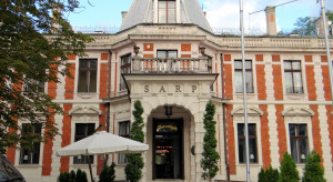 Trwa remont siedziby SARP w Warszawie. Pałac Zamoyskich coraz piękniejszy