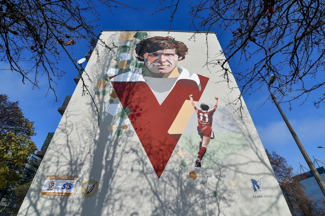 Legenda polskiej piłki na muralu w Łodzi