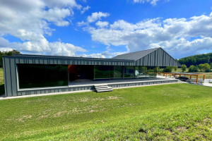 Działka wymagała niestandardowego projektu. Architekci zaprojektowali dom na wyżynie Śląsko-Krakowskiej