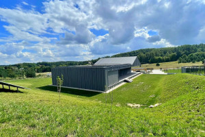 Działka wymagała niestandardowego projektu. Architekci zaprojektowali dom na wyżynie Śląsko-Krakowskiej