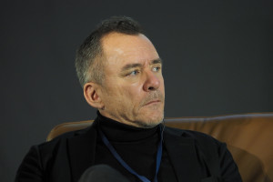 Architektura zderzakiem idei. Z jednej strony cios zrównoważonego rozwoju, z drugiej linearnej gospodarki