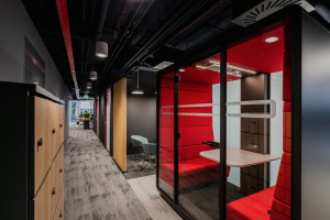 The Heart ma nowe biuro w Warsaw Unit. Za wnętrzami stoi Massive Design