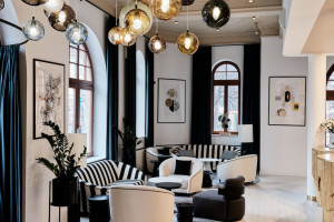 Liczy się pierwsze wrażenie! 5 pomysłów na hotelowe lobby