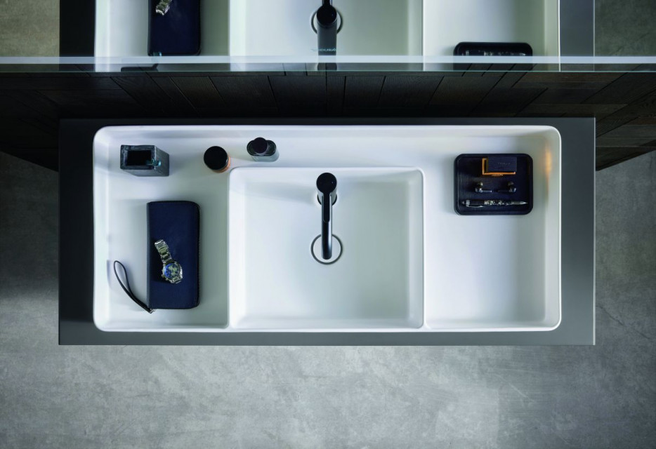 Przestronne umywalki Bento Starck Box oferują praktyczne, wygodne i obszerne miejsce do przechowywania. fot. Duravit AG