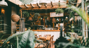 W willi Olgi Tokarczuk powstała nowa restauracja. Jest nietuzinkowa