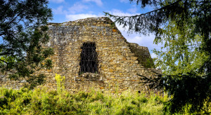 Trwa rewitalizacja ruin zamku w Lanckoronie. 6,4 mln dofinansowania