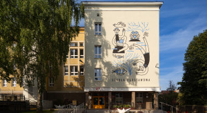 Na szkole w Gdyni powstał fantazyjny mural