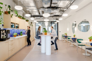 Biuro zielone do granic możliwości. Tak tworzono siedzibę Arup w Gdański Business Center