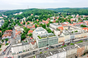 Diverse CG z nowym biurem w gdańskiej Officynie spod kreski APA Wojciechowski Trójmiasto