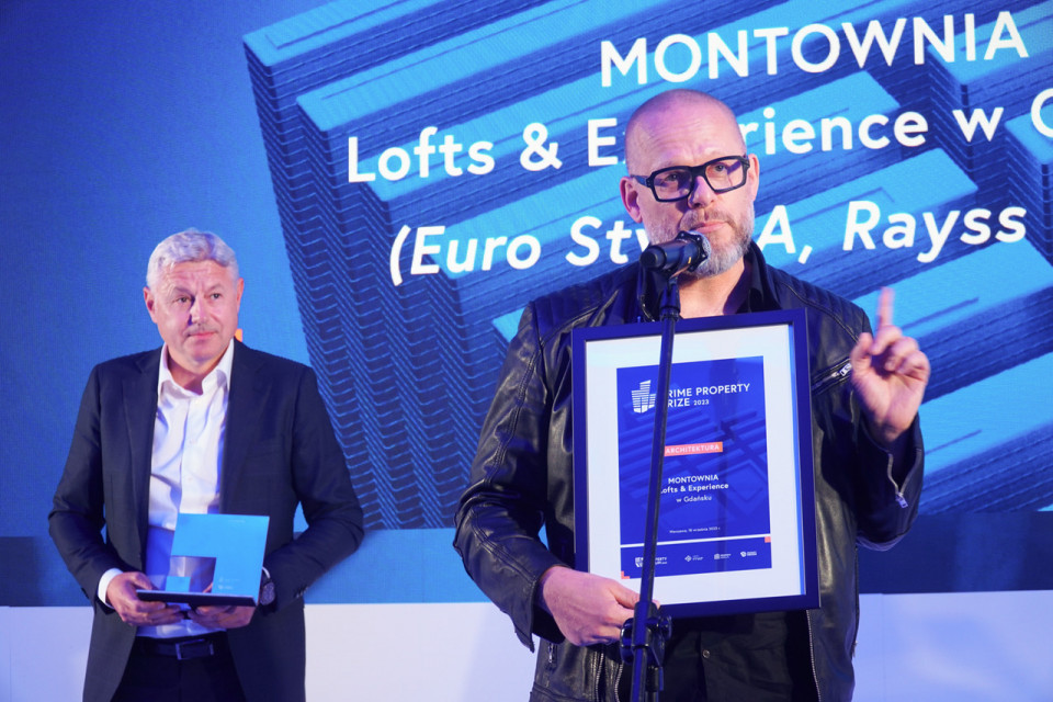 Łukasz Rayss, prezes Rayss Group (po prawej) i Mikołaj Konopka, prezes zarządu Euro Styl (po lewej)