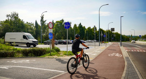Zmiany na osiedlu Paderewskiego w Katowicach. Powstały nowe drogi rowerowe, parkingi i chodniki