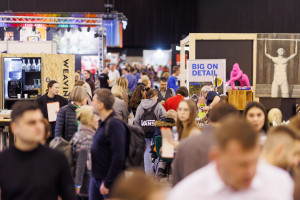 Hałas jak niewidzialny smog. Na 4 Design Days rozmawiamy jak się przed nim bronić we wnętrzach