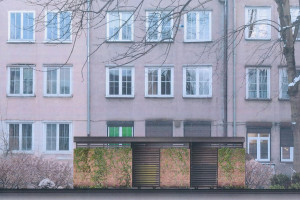 Gdańsk: 16 nowych wiat śmietnikowych ma poprawić estetykę podwórek na terenie Głównego Miasta