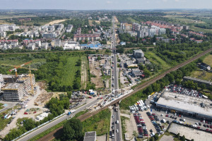 Szkoła, plac miejski i dom kultury: nowe inwestycje na Górce Narodowej w Krakowie