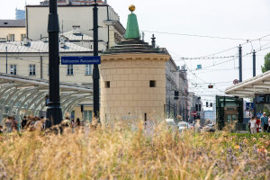 Kiedyś był tu plac i dorożki, dziś ważne skrzyżowanie. Pamiątka po dawnej Warszawie na nowo