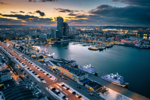 Trzy nowe budynki odmienią gdyńską marinę. Rusza kluczowa inwestycja nad wodą