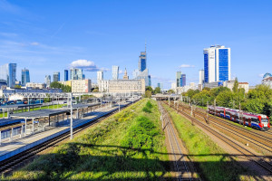 Nad torami w centrum Warszawy wyrosną dwa wieżowce. Będą miały 160 i 120 metrów